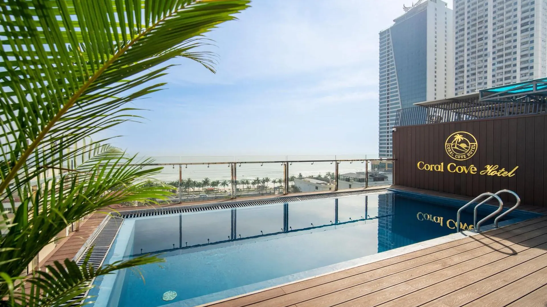 Coral Cove Hotel Da Nang