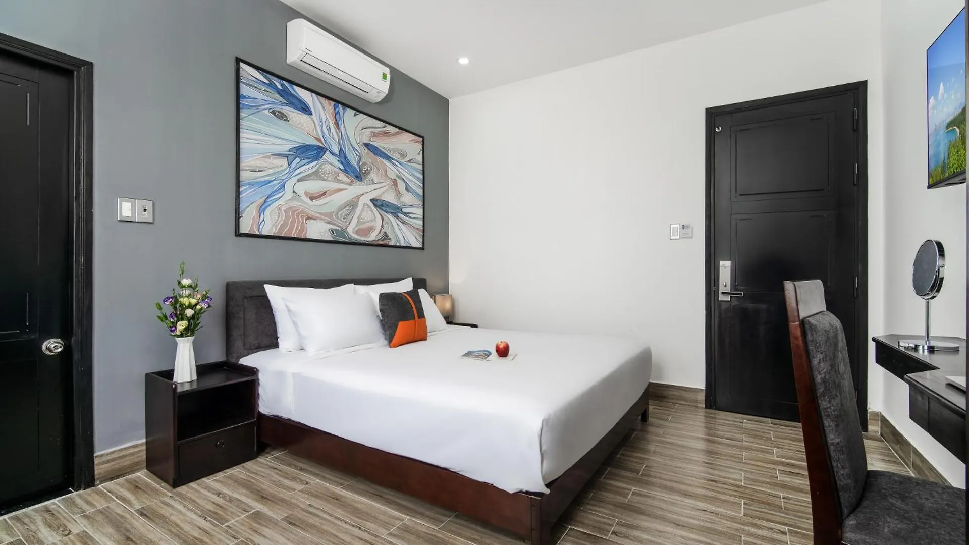 Coral Cove Hotel Da Nang 4*,