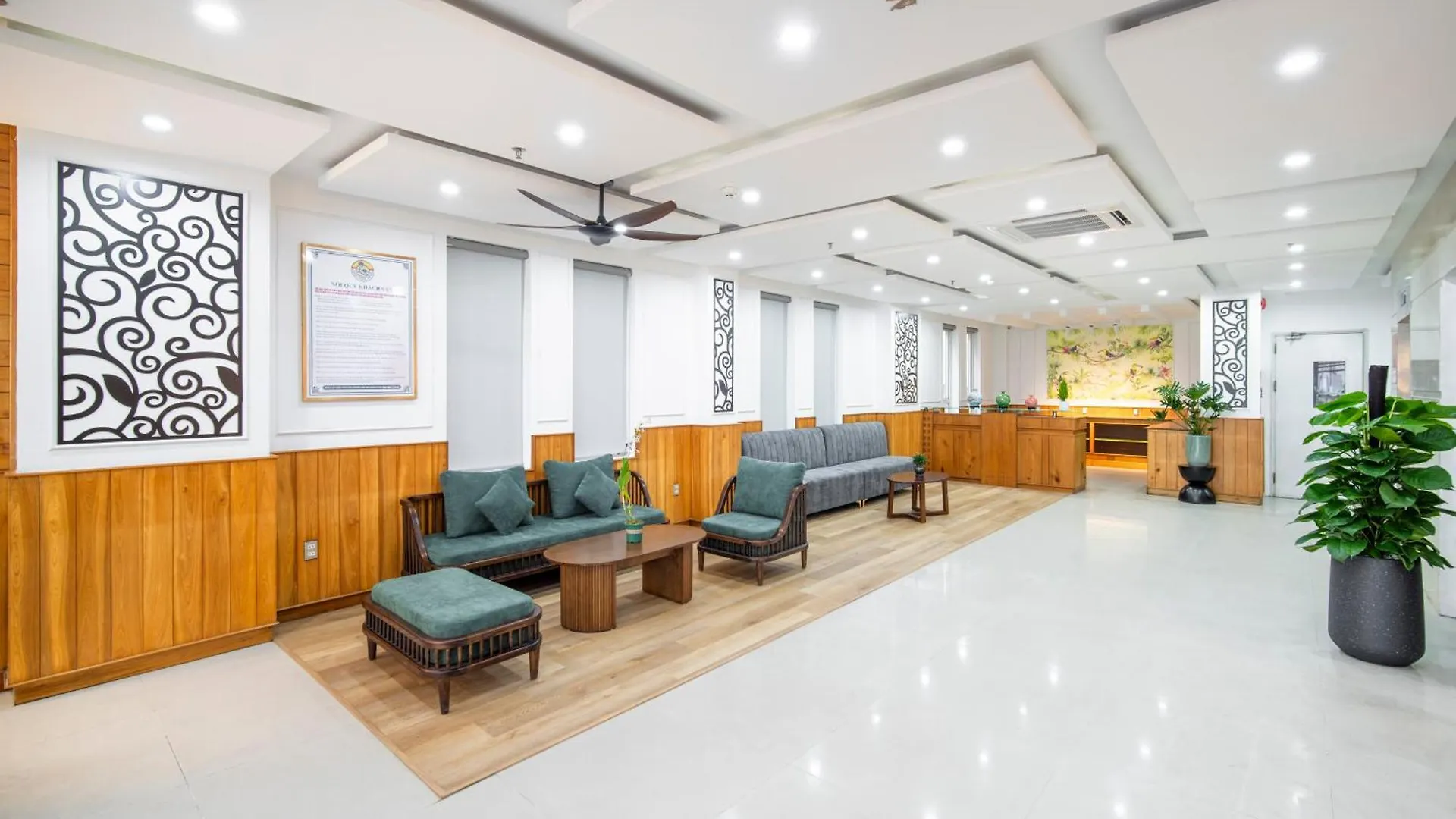 Coral Cove Hotel Da Nang