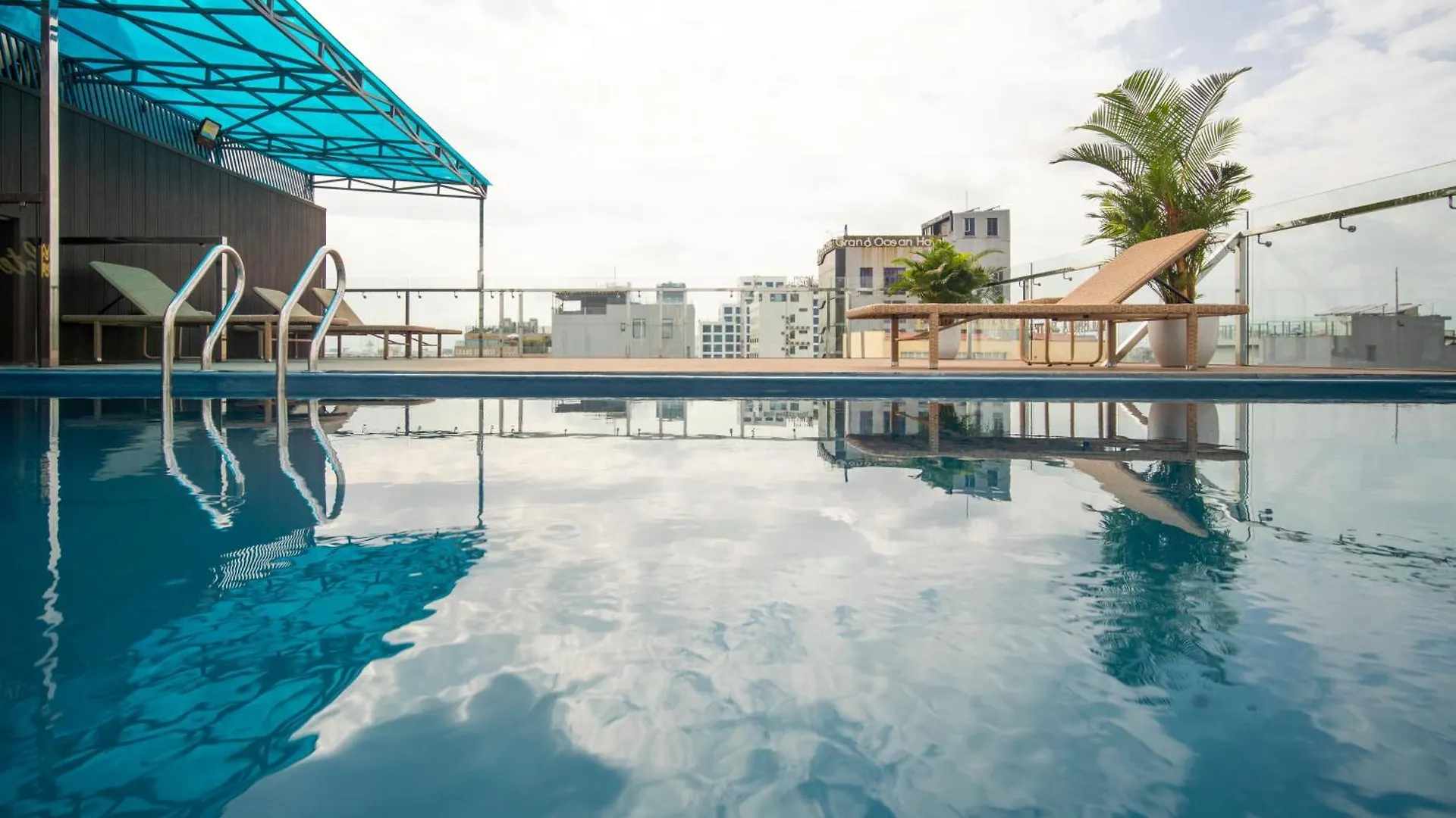 Coral Cove Hotel Da Nang